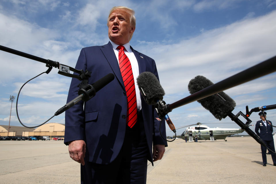 The president finds little embrace on the Left Coast.&nbsp; (Photo: Jonathan Ernst / Reuters)