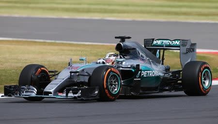 Formula One - F1 - British Grand Prix 2015 - Silverstone, England - 4/7/15 Mercedes' Lewis Hamilton in action during qualifying Reuters / Paul Childs Livepic