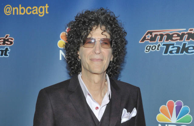 howard stern without glasses