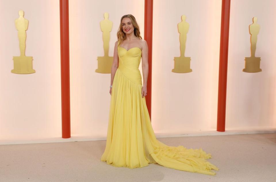 kerry condon oscars after party pearl gown