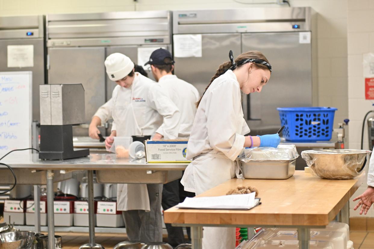 Local Voices Students learn culinary skills