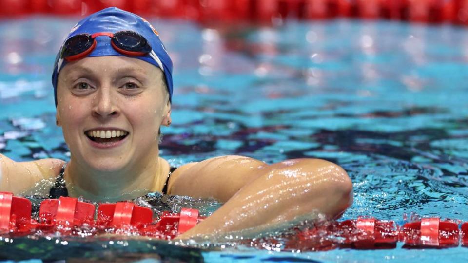 Katie Ledecky breaks second world record in a week