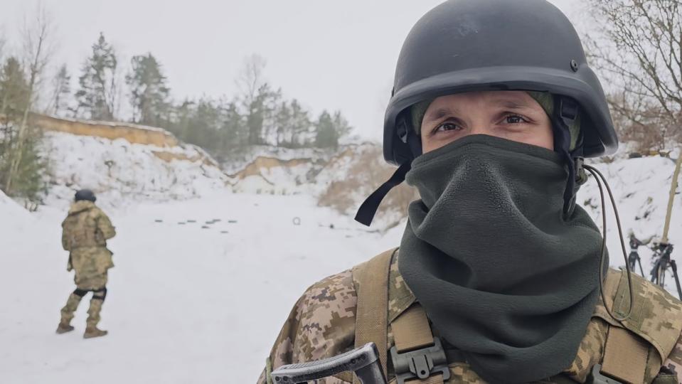 Johnny, a member of the Siberian Battalion during the training in Kyiv Oblast, December 2023. (Emmanuelle Chaze/The Kyiv Independent)