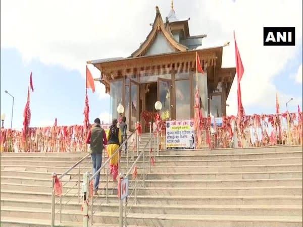 People visited Hatu temple in Shimla to offer prayers during Navaratri. (Photo/ANI)