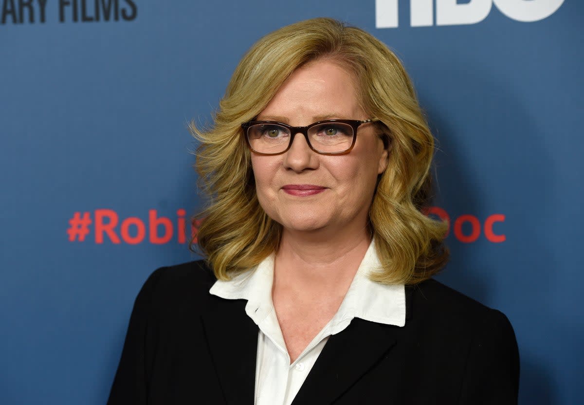 TV-Bonnie Hunt (2018 Invision)