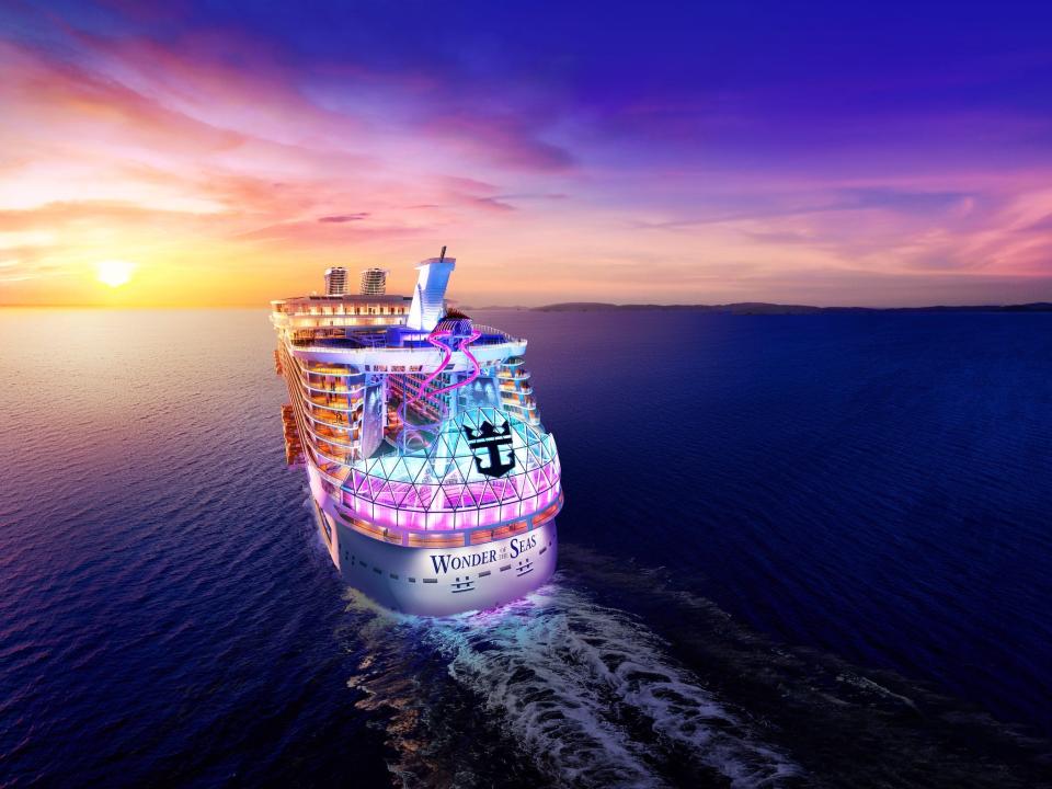 worlds biggest cruise ship Wonder of the Seas royal caribbean