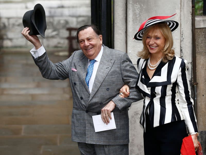 FILE PHOTO: Comedian Barry Humphries and his wife Lizzie Spender