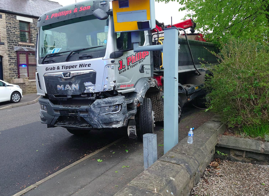 The truck eventually came to a stop further down the road. (SWNS)