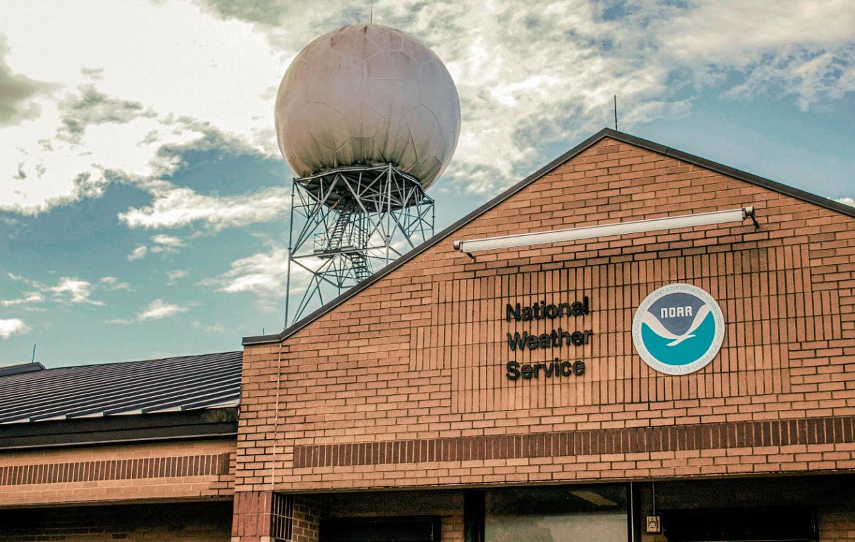 The National Weather Service in Newport, says a wintery mix of rain, sleet, ice and possibly snow is forecast for this weekend.