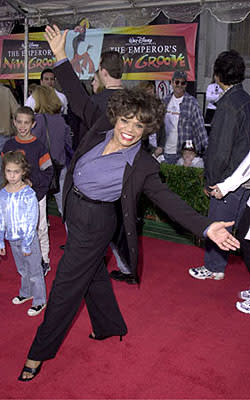 Eartha Kitt struts her intimidating stuff at the Hollywood premiere of Walt Disney's The Emperor's New Groove