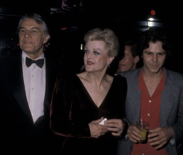 Actress Angela Lansbury, husband Peter Shaw and son Anthony Shaw in 1979. (Photo: Ron Galella via Getty Images)