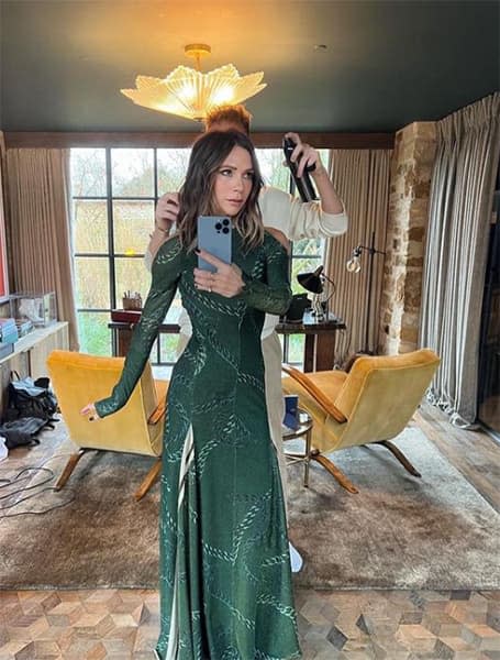 victoria-beckham-green-dress-full