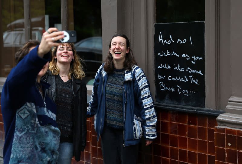 The Black Dog pub, claimed to have been referenced in lyrics in the song The Black Dog by Taylor Swift, in London