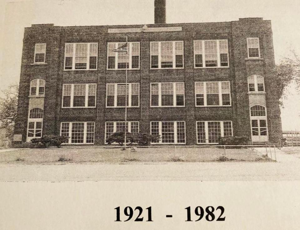 Washington Township School is located at on the corner of P58 and Minburn Road.