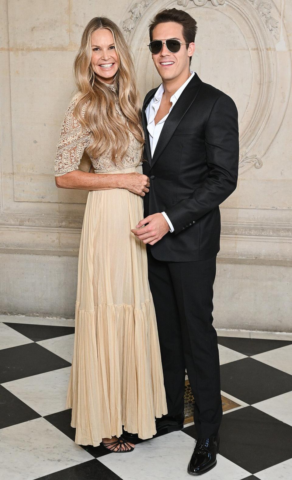 elle macpherson, Flynn Busson