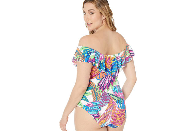 8 best plus-size swimsuits, according to a curvy woman