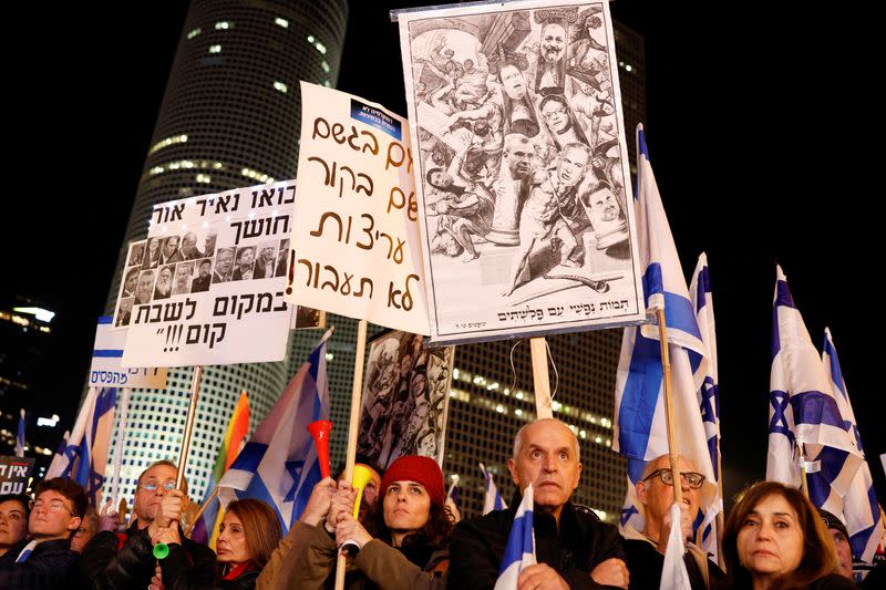 Protest against Israel's right-wing government in Tel Aviv