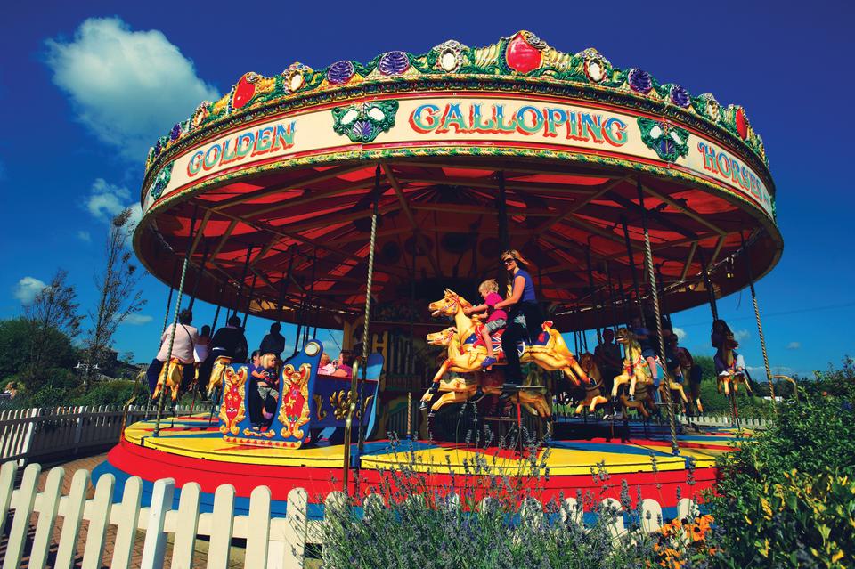 Carousel. (Butlin's)