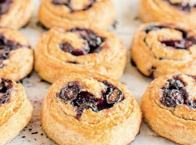 Wholemeal Blueberry Scrolls