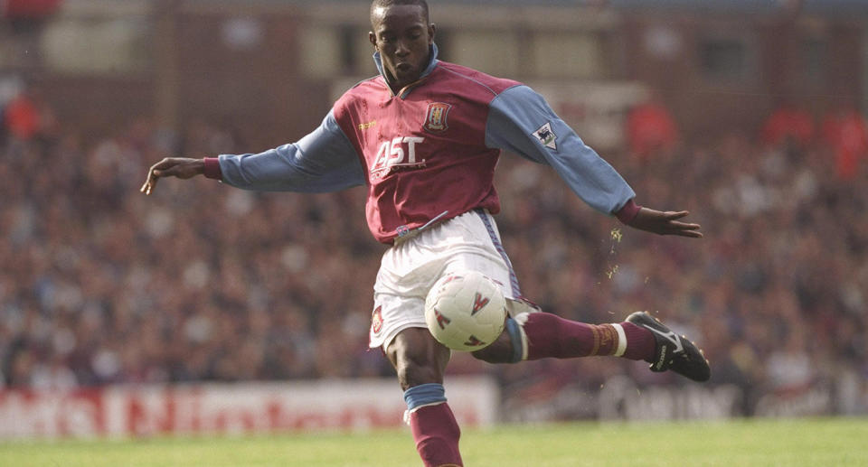 Dwight Yorke (Photo by Ben Radford/Allsport)