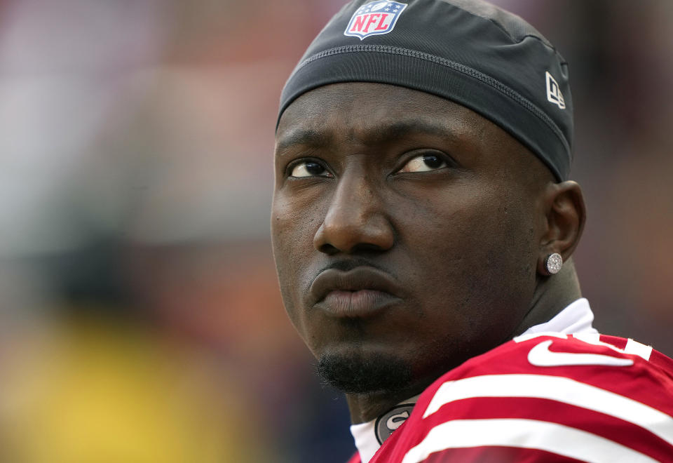 SANTA CLARA, CALIFORNIA - DECEMBER 04: Deebo Samuel #19 of the San Francisco 49ers looks on from the sidelines prior to the start of the game against the Miami Dolphins at Levi's Stadium on December 04, 2022 in Santa Clara, California. (Photo by Thearon W. Henderson/Getty Images)