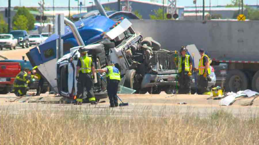 Emergency crews respond to a crash in Commerce City along U.S. Highway 85 near East 104th Avenue on May 16, 2024. (KDVR)