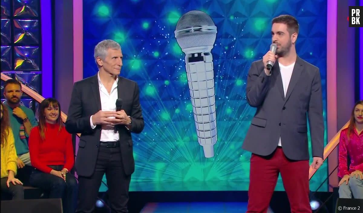 L'énorme bourde d'un choriste de Nagui dans N'oubliez pas les paroles le mardi 7 février 2023 sur France 2 - France 2