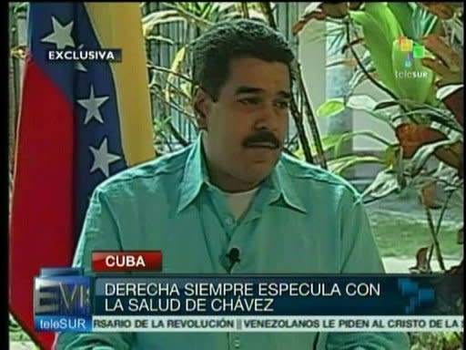 Imagen tomada de la TV del vicepresidente de Venezuela, Nicolás Maduro, el 1 de enero de 2013 entrevistado en La Habana