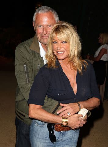 <p>Jason Merritt/Getty </p> Alan Hamel and Suzanne Somers in 2009