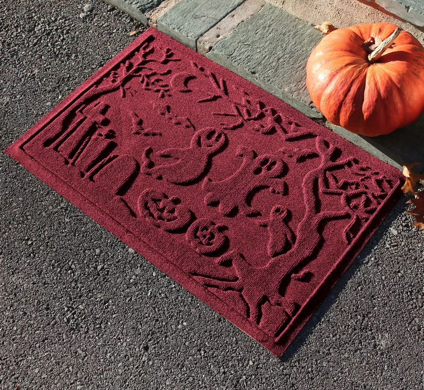 11) Graveyard Ghosts Doormat