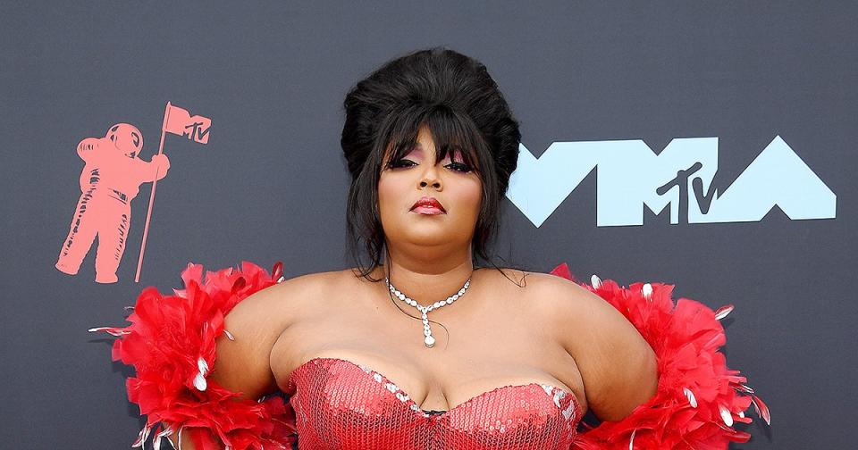 Lizzo Apologizes After Accusing Postmates Driver of Stealing Her Food