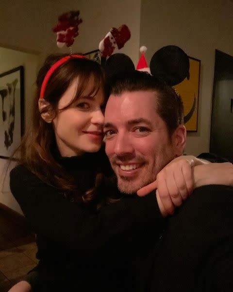 <p>Property Brother Jonathan Scott chose the perfect quarantine partner in Zooey Deschanel. He <a href="https://people.com/home/jonathan-scott-calls-girlfriend-zooey-deschanel-the-perfect-person-to-social-distance-with/" rel="nofollow noopener" target="_blank" data-ylk="slk:told People;elm:context_link;itc:0;sec:content-canvas" class="link ">told <em>People</em></a> that she’s a great cook and wonderful musician, making the time spent together special. </p><p>“I'm blown away, it's really been wonderful,” Jonathan said. “I think we're just taking it one day at a time here and it's a crazy thing nobody would have predicted. But I'm glad that I'm with somebody that I love.”</p><p><a href="https://www.instagram.com/p/CDecY-QnjRk/" rel="nofollow noopener" target="_blank" data-ylk="slk:See the original post on Instagram;elm:context_link;itc:0;sec:content-canvas" class="link ">See the original post on Instagram</a></p>