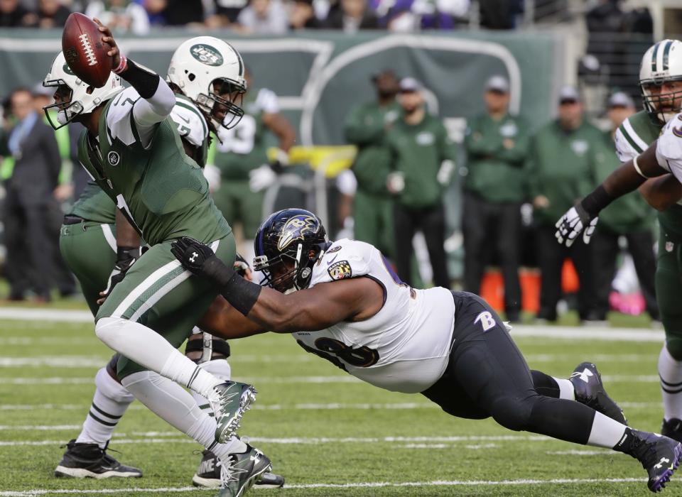 The Baltimore Ravens retained a big piece with nose tackle Brandon Williams. (AP)