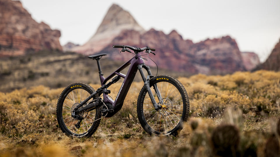 Norco Range VLT C1 e-MTB in Utah desert