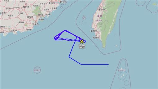 美軍EP-3E電偵機4月30日也取道巴士海峽進入台海、南海一帶。（圖／翻攝自推特@AircraftSpots）