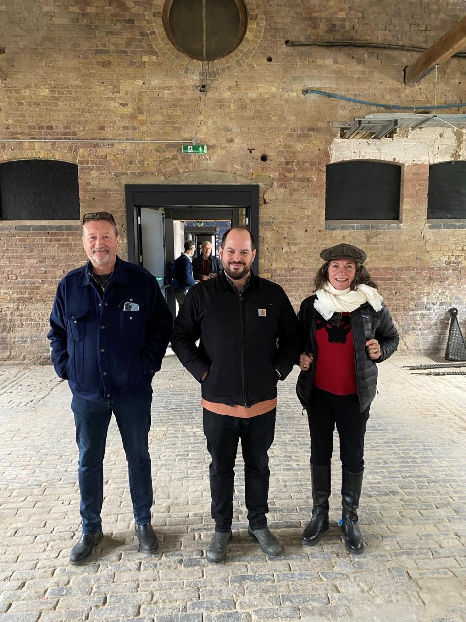 Steven Knight, Tom Maller and Caryn Mandabach on-set (Peaky Blinders: The Rise)