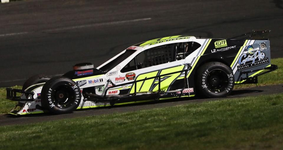 during the NAPA Auto Parts Spring Sizzler for the NASCAR Whelen Modified Tour at Stafford Motor Speedway on April 30, 2021 in Stafford Springs, Connecticut. (Adam Glanzman/NASCAR)