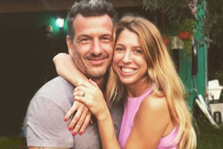 Flor Bertotti y Federico Amador expresaron su amor frente a miles de espectadores