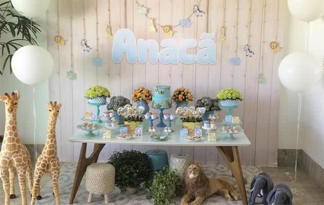 Baby shower goals.