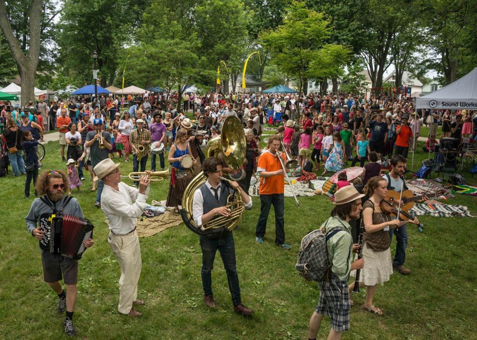 A scene from the Skeleton Park Arts Festival in Kingston, Ont. (Visit Kingston/via Skeleton Park Arts Festival)