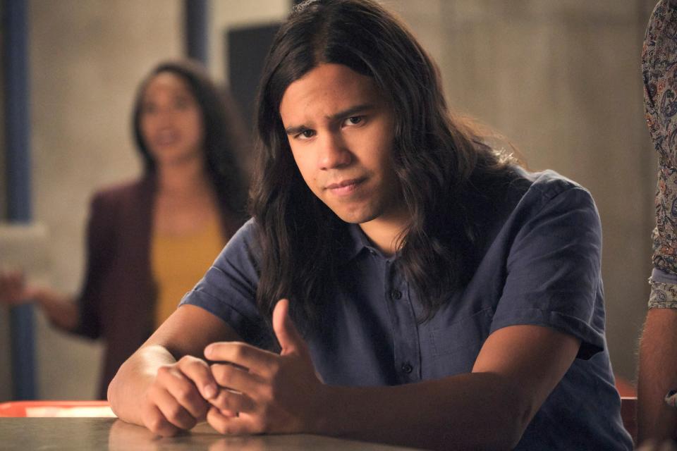 <div><p>"His character makes me proud to be Latina and nerdy!" </p><p>–<a href="https://www.buzzfeed.com/angelag416f9508a" rel="nofollow noopener" target="_blank" data-ylk="slk:angelag416f9508a;elm:context_link;itc:0;sec:content-canvas" class="link ">angelag416f9508a</a></p></div><span> Jeff Weddell / The CW Network / courtesy Everett Collection</span>