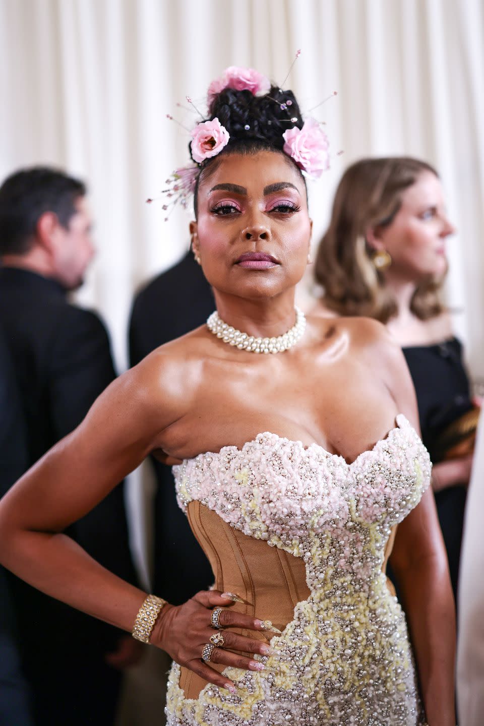 new york, new york may 06 taraji p henson attends the 2024 met gala celebrating sleeping beauties reawakening fashion at the metropolitan museum of art on may 06, 2024 in new york city photo by mike coppolamg24getty images for the met museumvogue