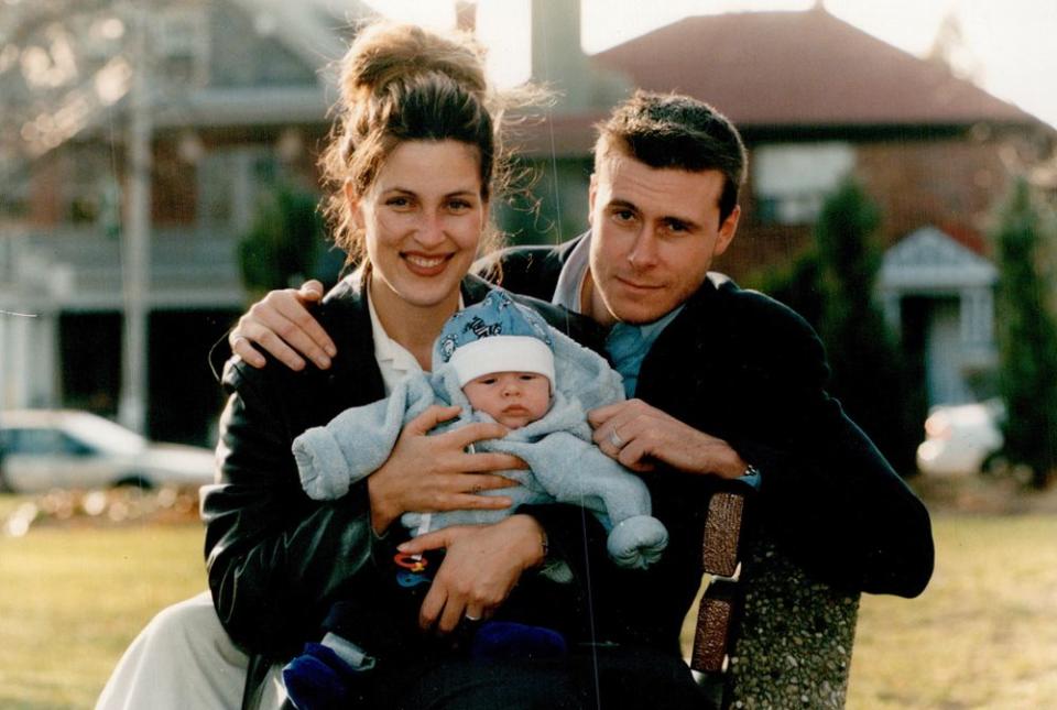 Mary Jo Eustace, Dean McDermott and son Jack | Tony Bock/Toronto Star via Getty