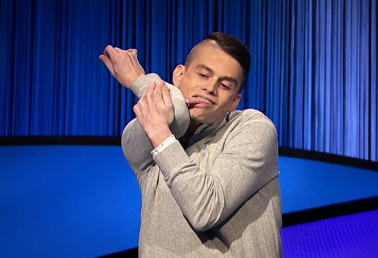 'Jeopardy!' contestant Andrew Knowles displays his unusually long tongue.