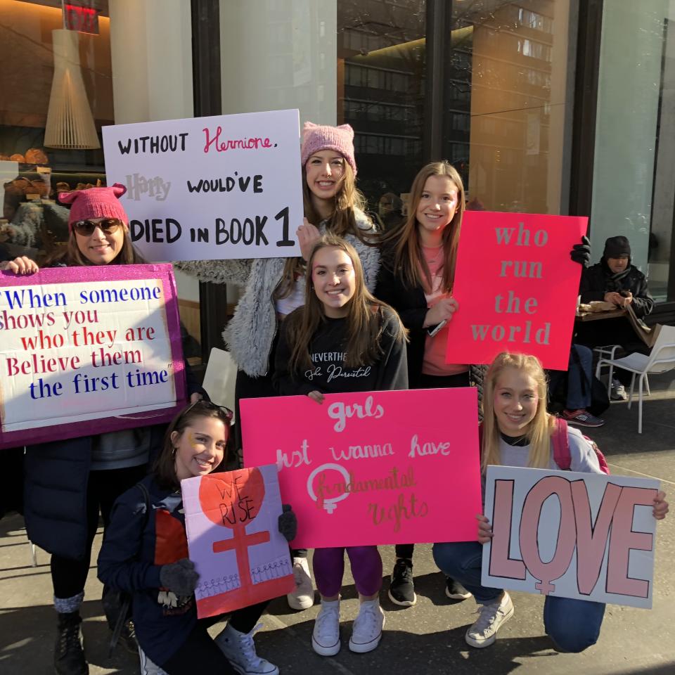 Mya Stein, Ally Dolmanisth, Haley Prisloe, Kate Gregory, Sophie Dolmanisth. (Photo: Lisa Belkin/Yahoo News)