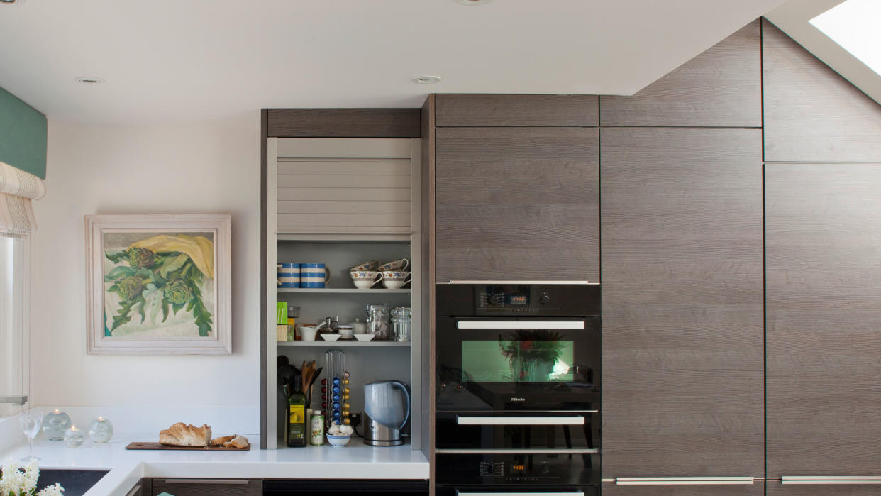  kitchen cabinetry with microwave 