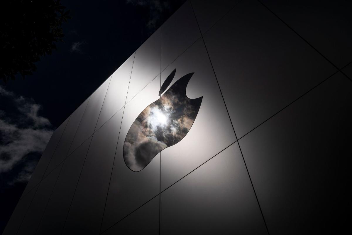 Saint Louis Galleria - Apple Store - Apple