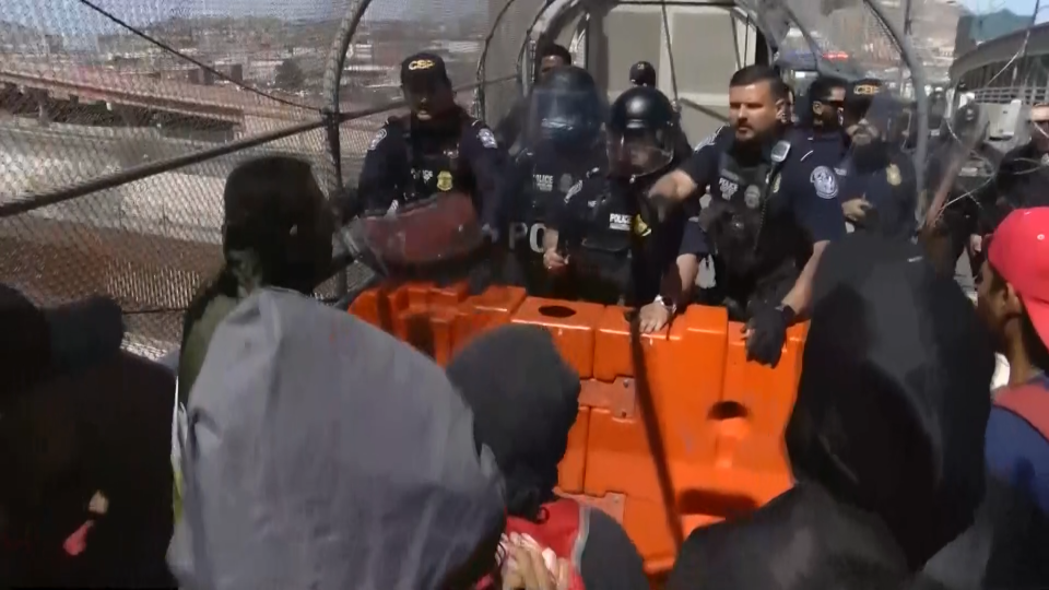 Migrants and CBP clash at El Paso standoff