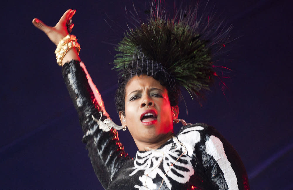 Kelis says she and Bill Murray are happy, rich and blessed credit:Bang Showbiz