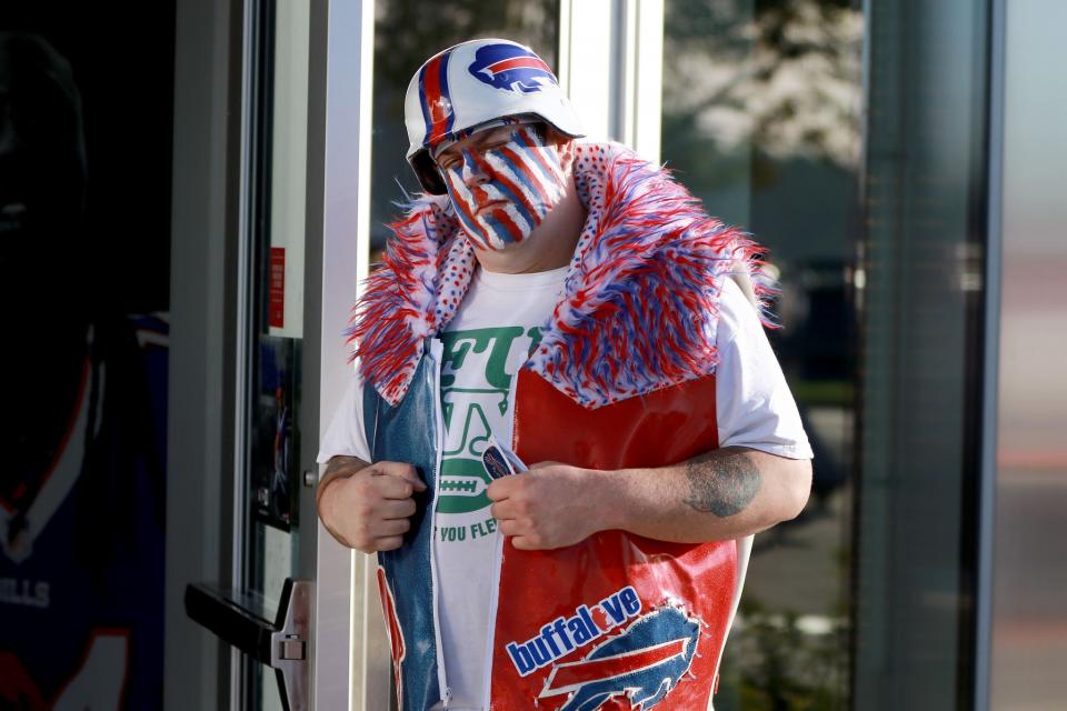 <p>Fans tailgate in the parking lot before the first half of an NFL football game between the Buffalo Bills and the New York Jets at New Era Field on September 15, 2016 in Orchard Park, New York. (Photo by Michael Adamucci/Getty Images) </p>